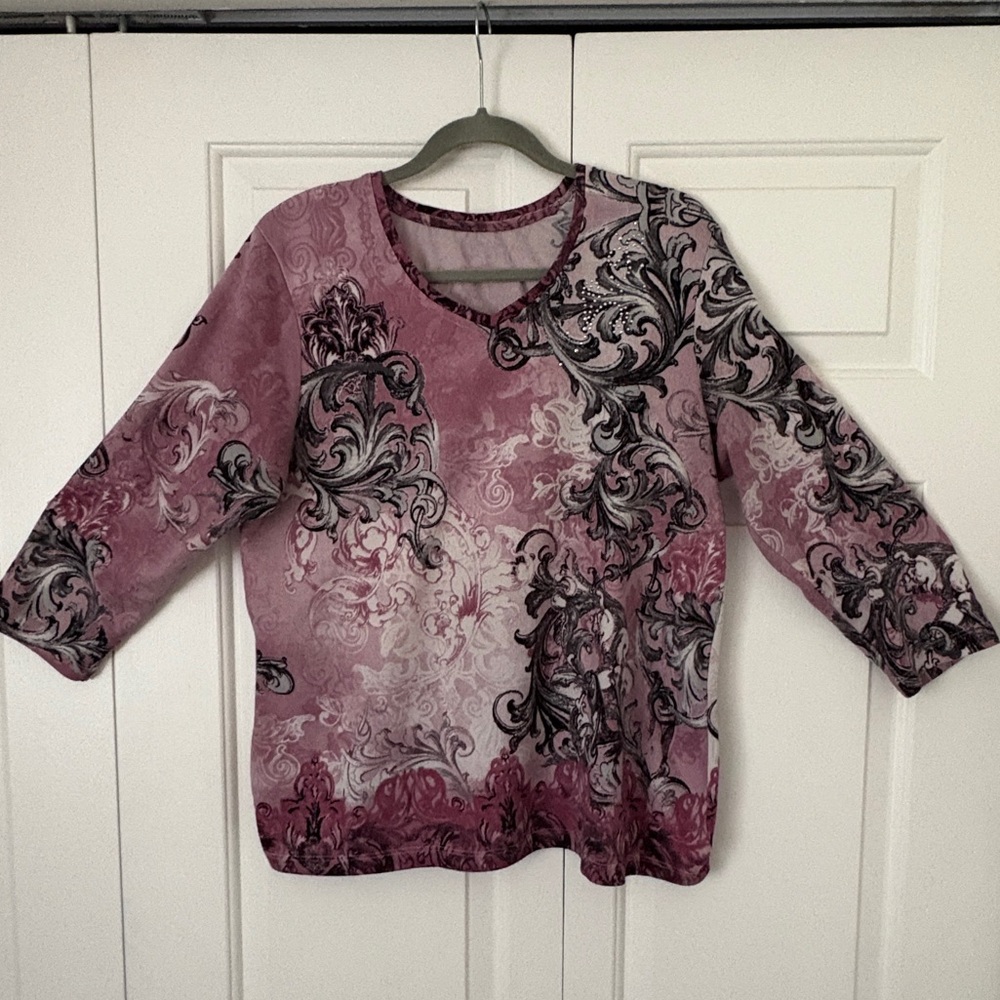 Elegant Pink and Black Swirl Top